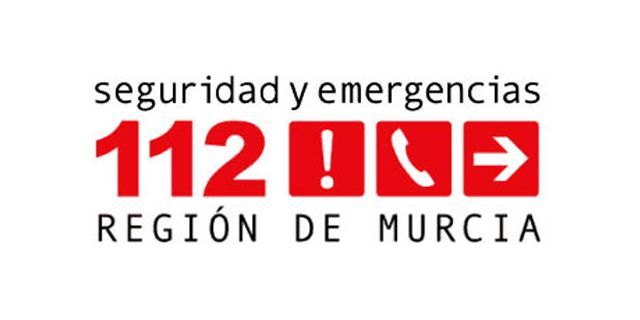 Servicios de emergencia atienden, rescatan y trasladan a una mujer accidentada en San Javier